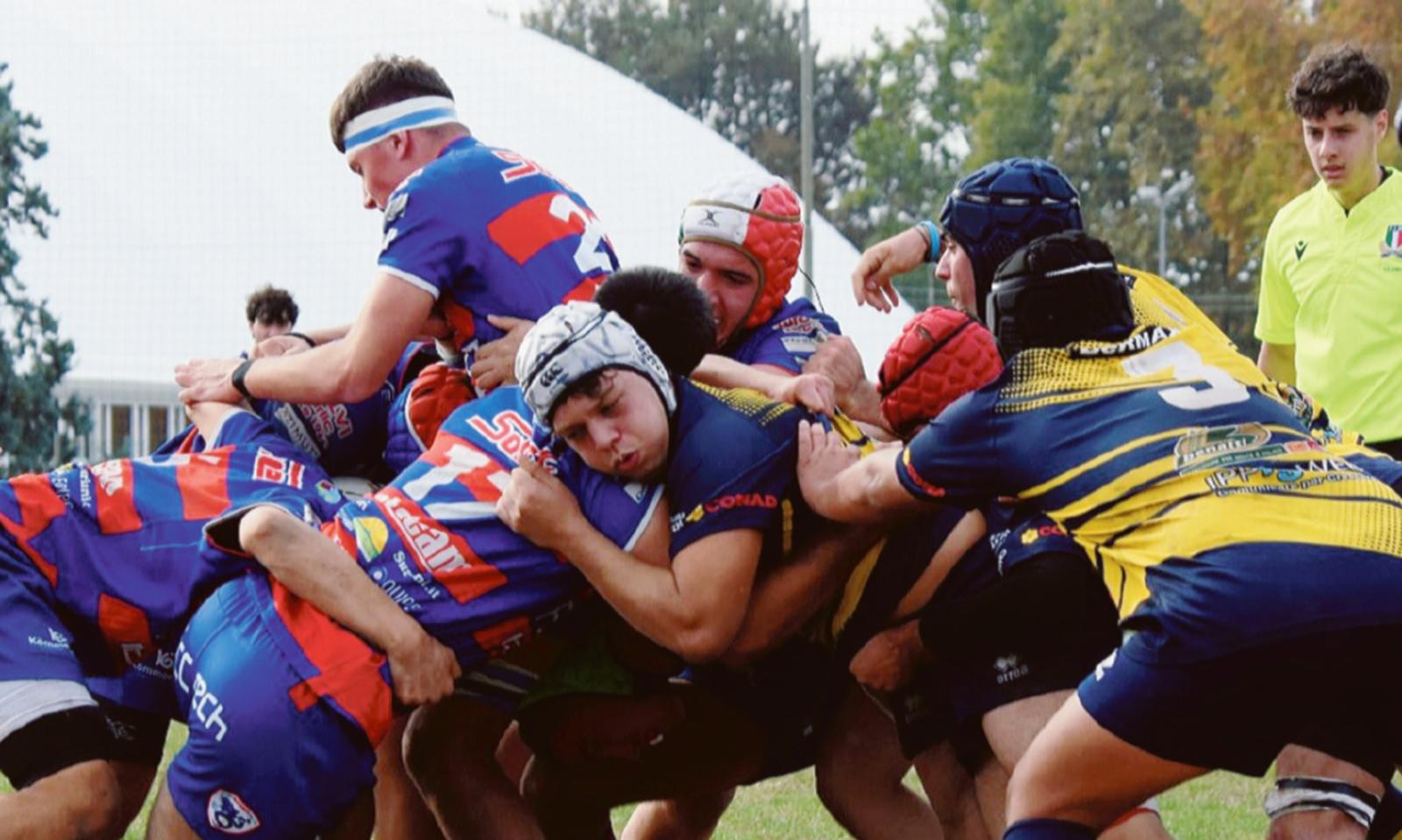 Sorrisi per le due U18 rossobl&ugrave;