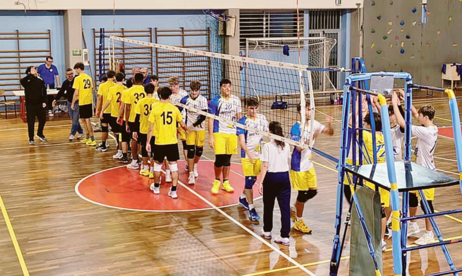 Tumbo insabbiata: ko netto