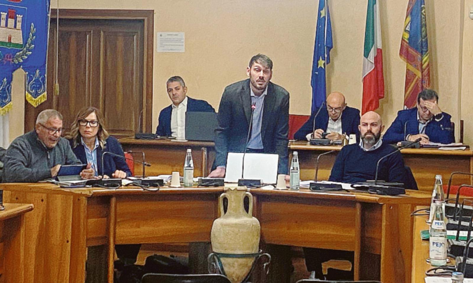 Ok alla variante: &ldquo;La citt&agrave; cresce&rdquo;