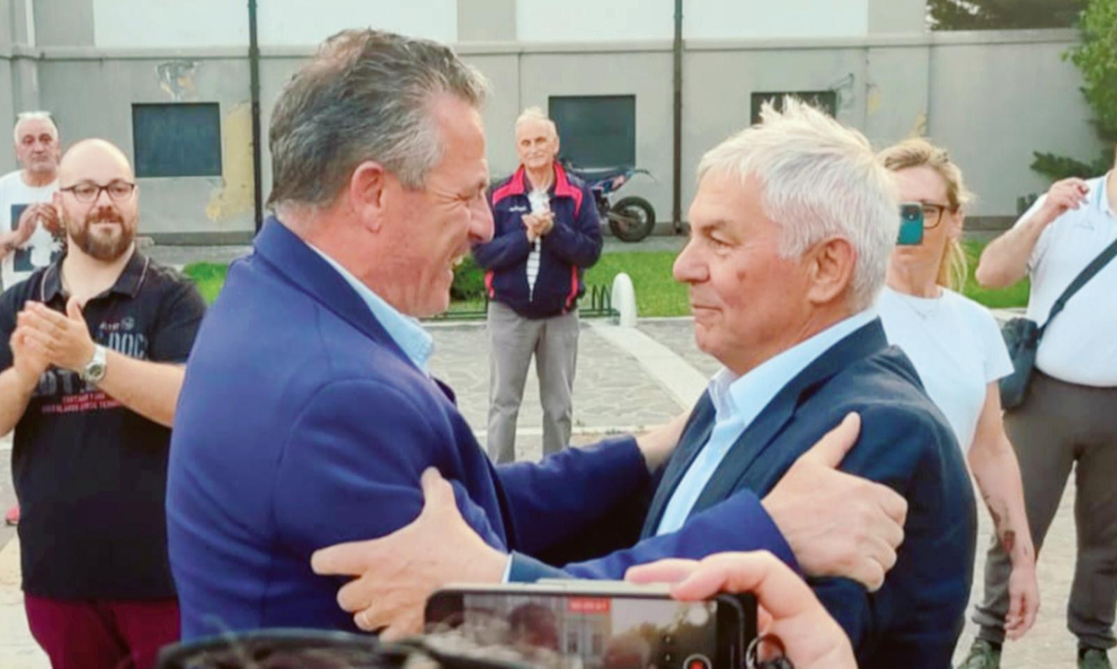 Elezioni, il centrodestra fa appello