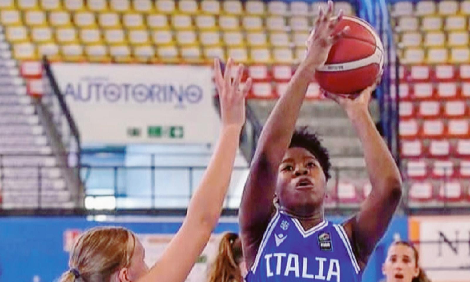 Nako Moni &ldquo;veste&rdquo; Next Gen