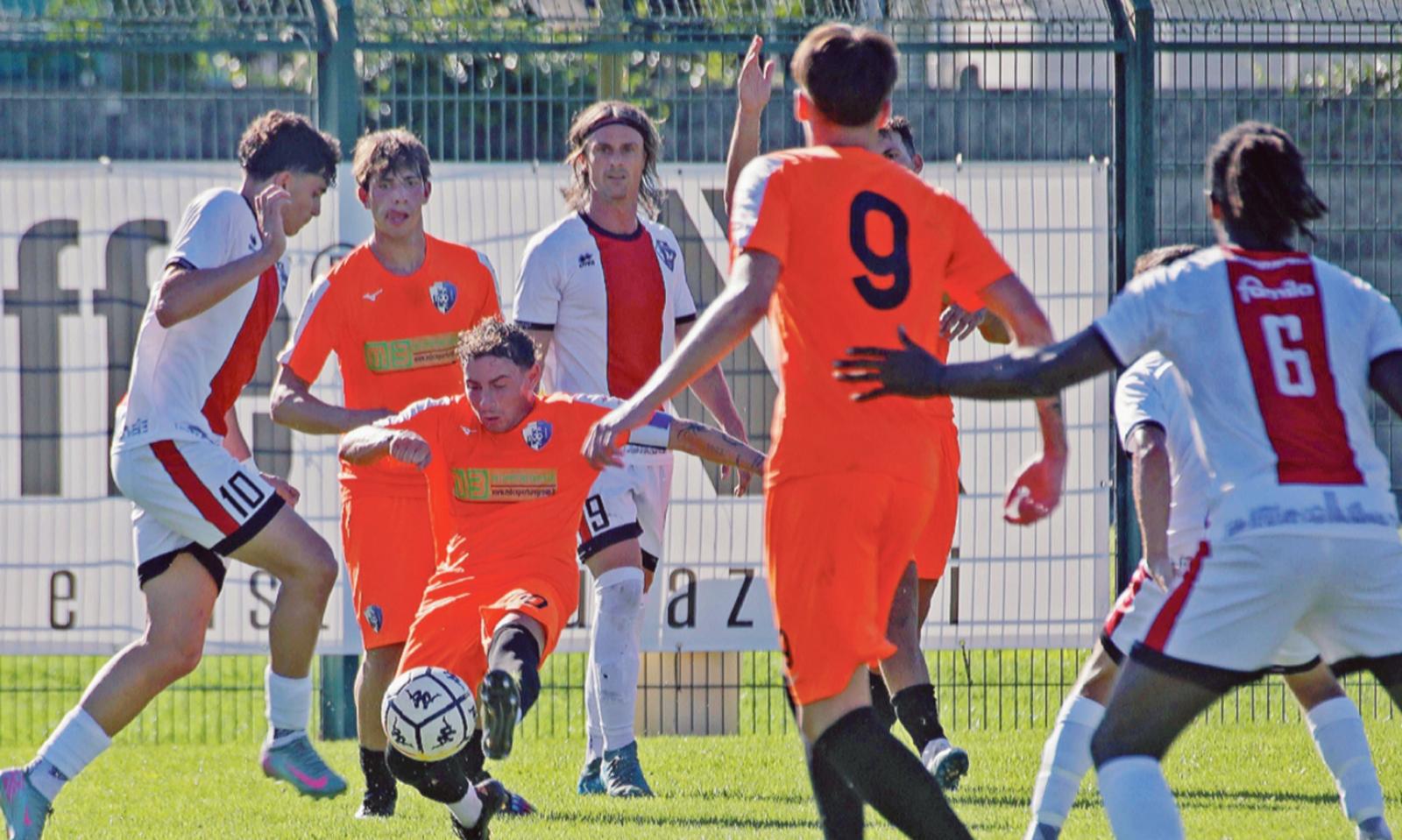 Tessarin far&agrave; un Favaro al Rovigo?