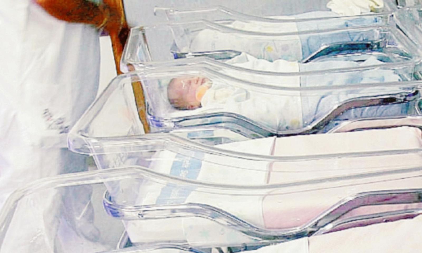 Bene per i reati male per i neonati