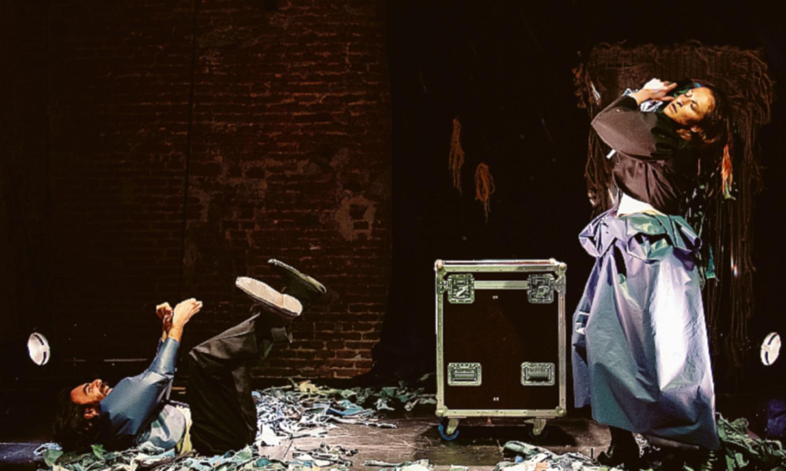 Barbabl&ugrave; e la sua favola oscura