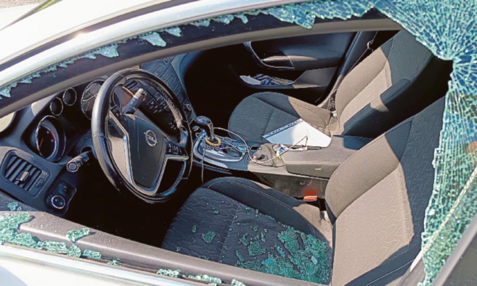 Spaccate sulle auto torna l&rsquo;allarme in citt&agrave;