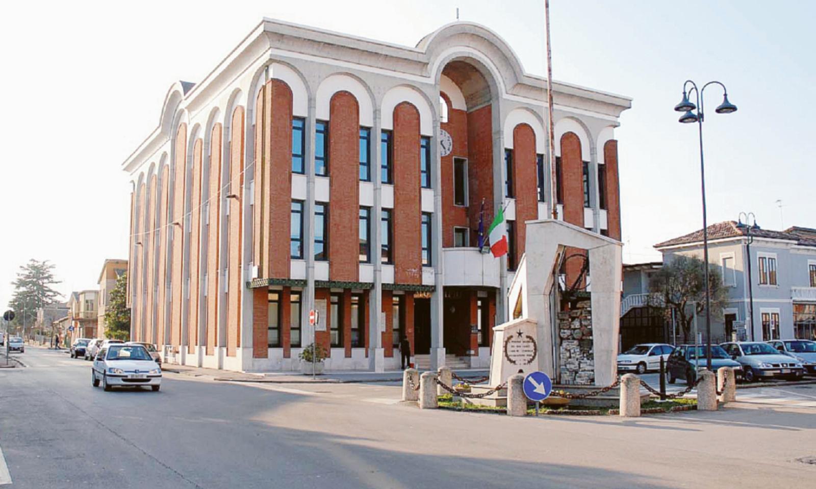 Pi&ugrave; sicurezza per i marciapiedi