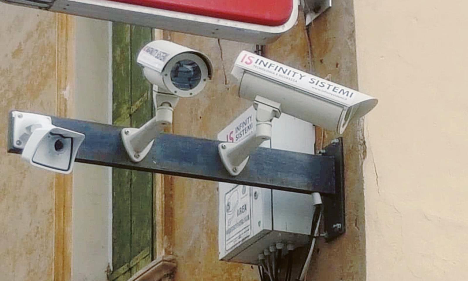 Pi&ugrave; telecamere e pure pi&ugrave; moderne