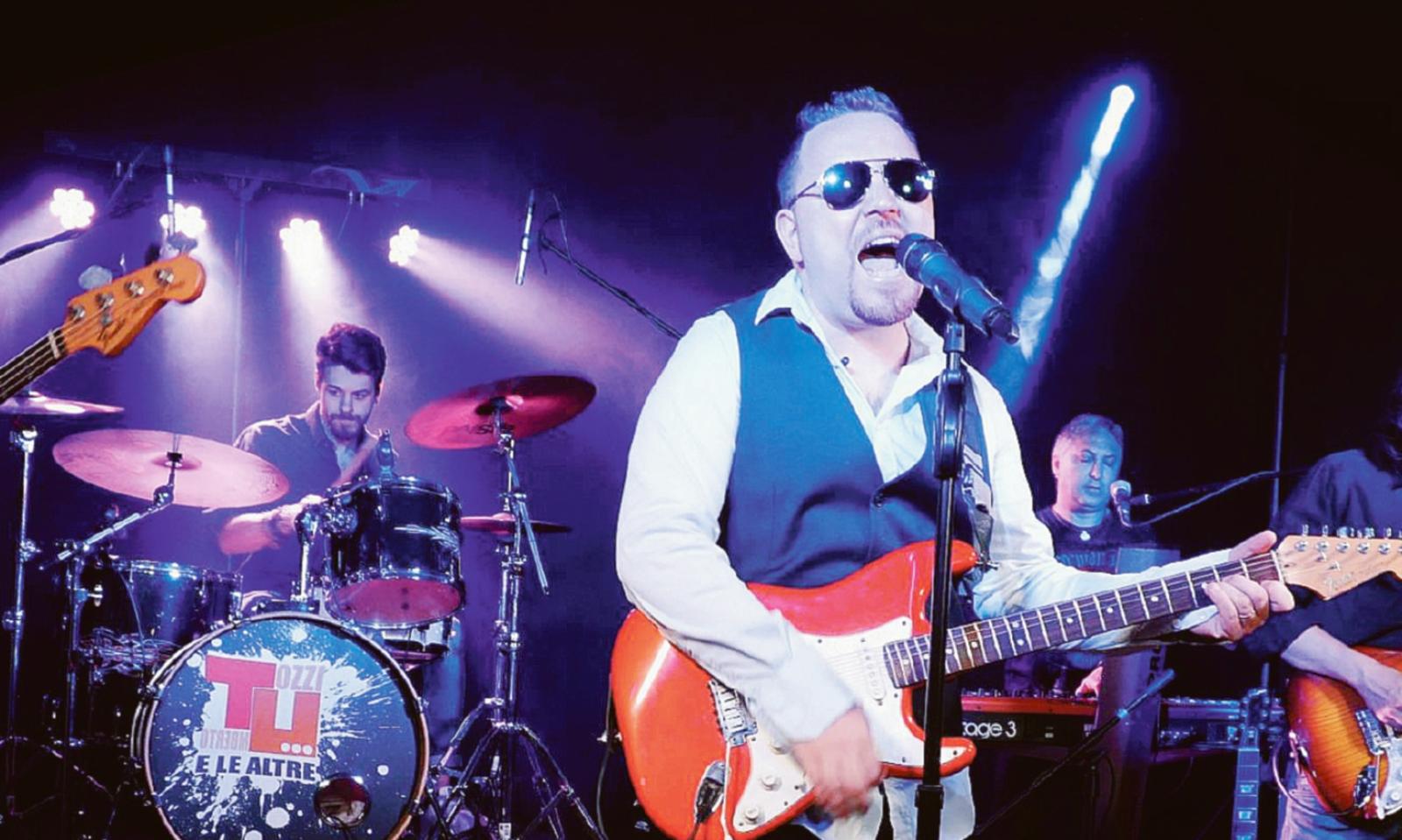 La musica di Tozzi sbarca al &ldquo;Ferrini&rdquo;