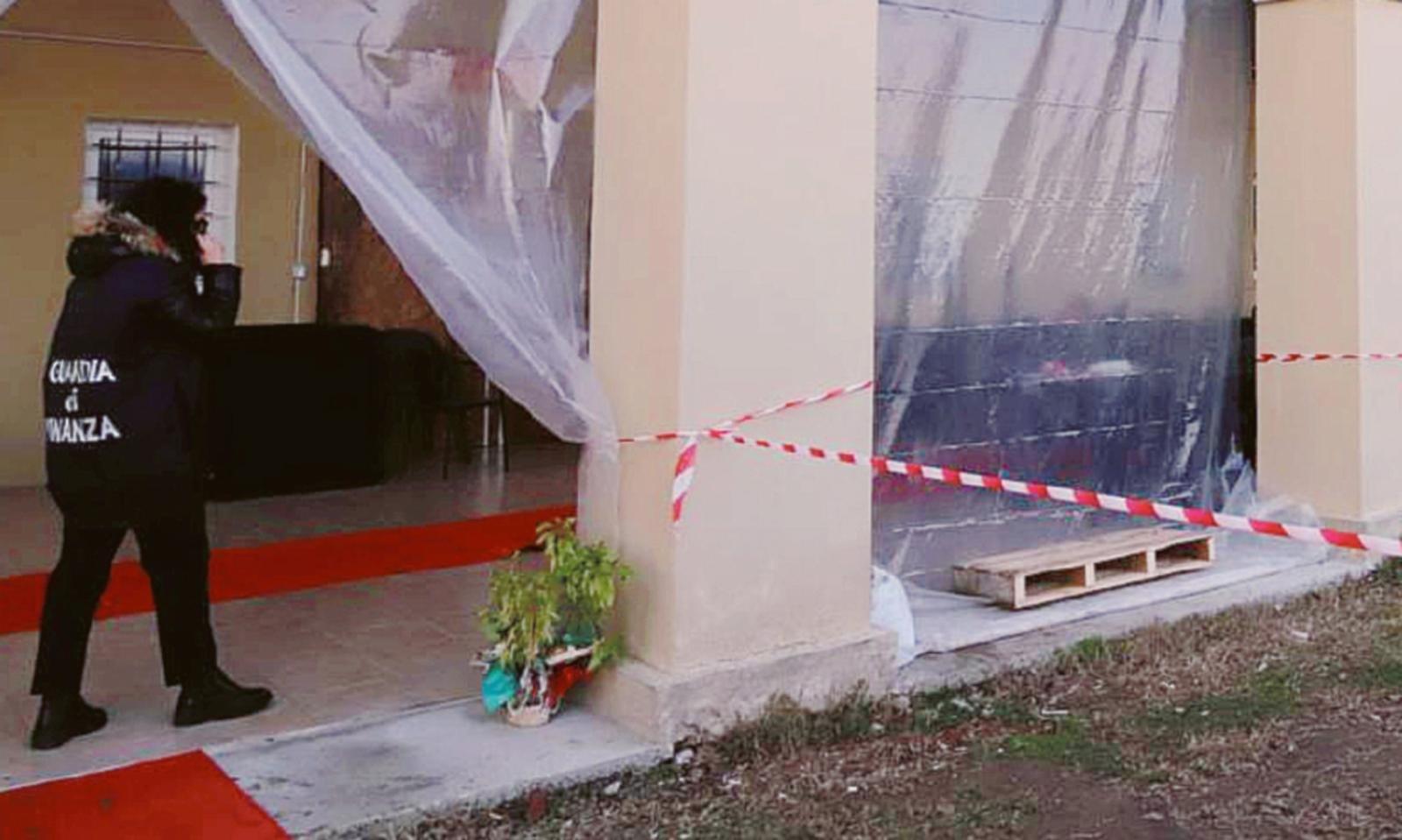 Festa di Capodanno saltata, "vi rendiamo i soldi&rdquo;