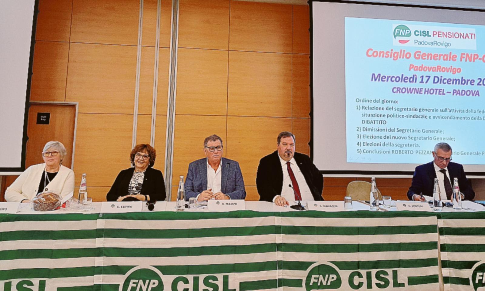 "Anziani sempre pi&ugrave; in difficolt&agrave;"