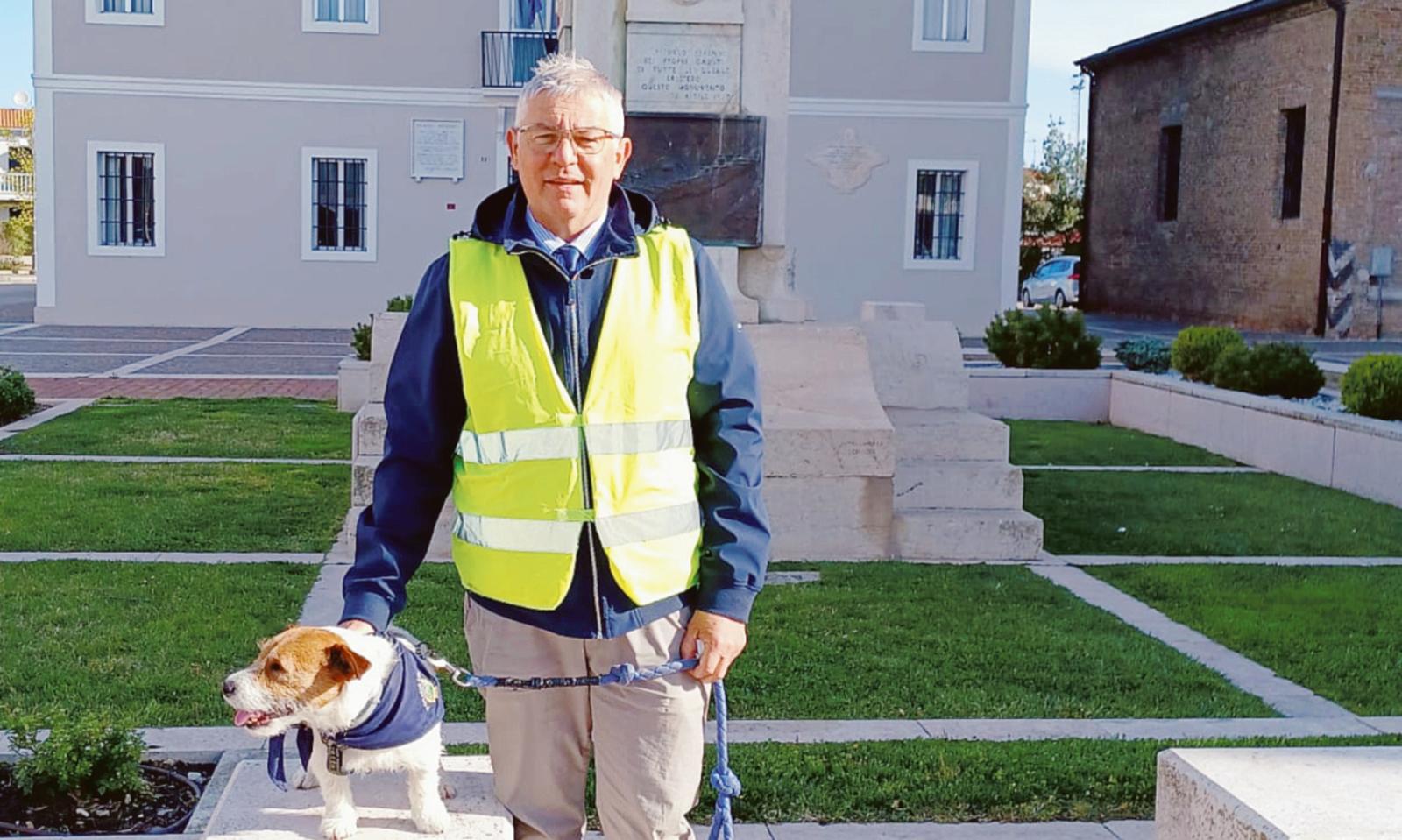 &ldquo;Da vigile a sindaco, sempre Mario&rdquo;