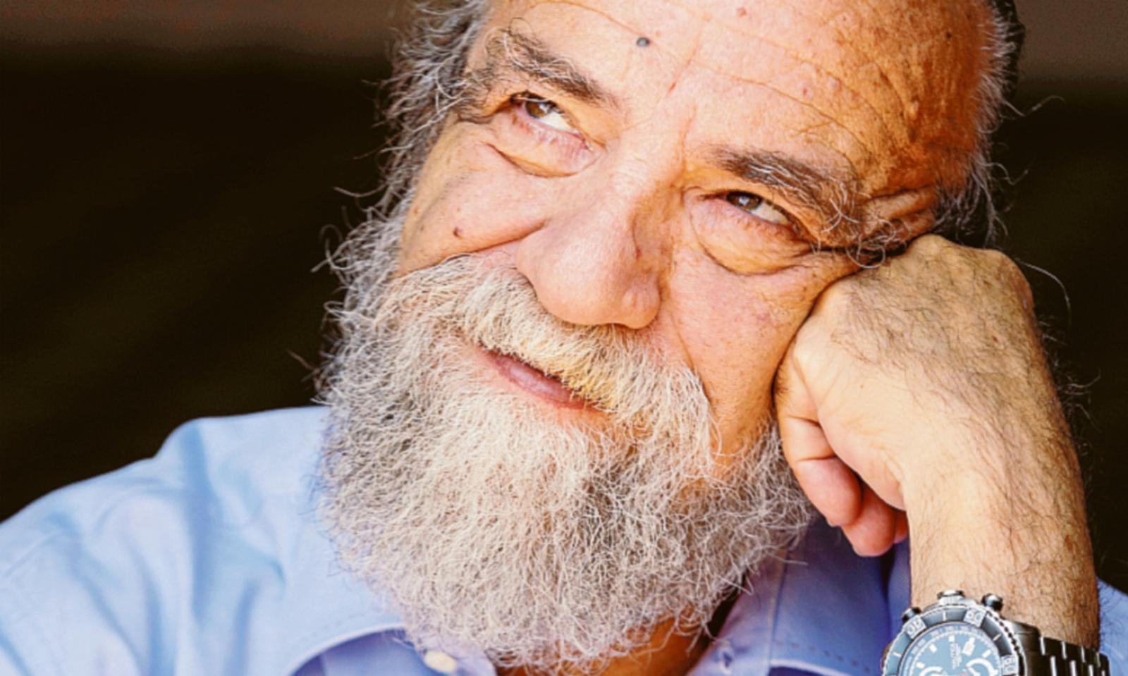 Giobbe Covatta alza il sipario