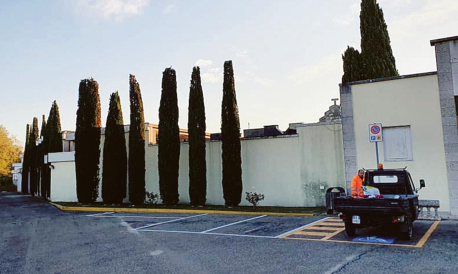 Varate le tariffe per il cimitero