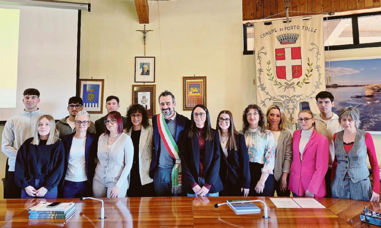 La citt&agrave; celebra i propri laureati