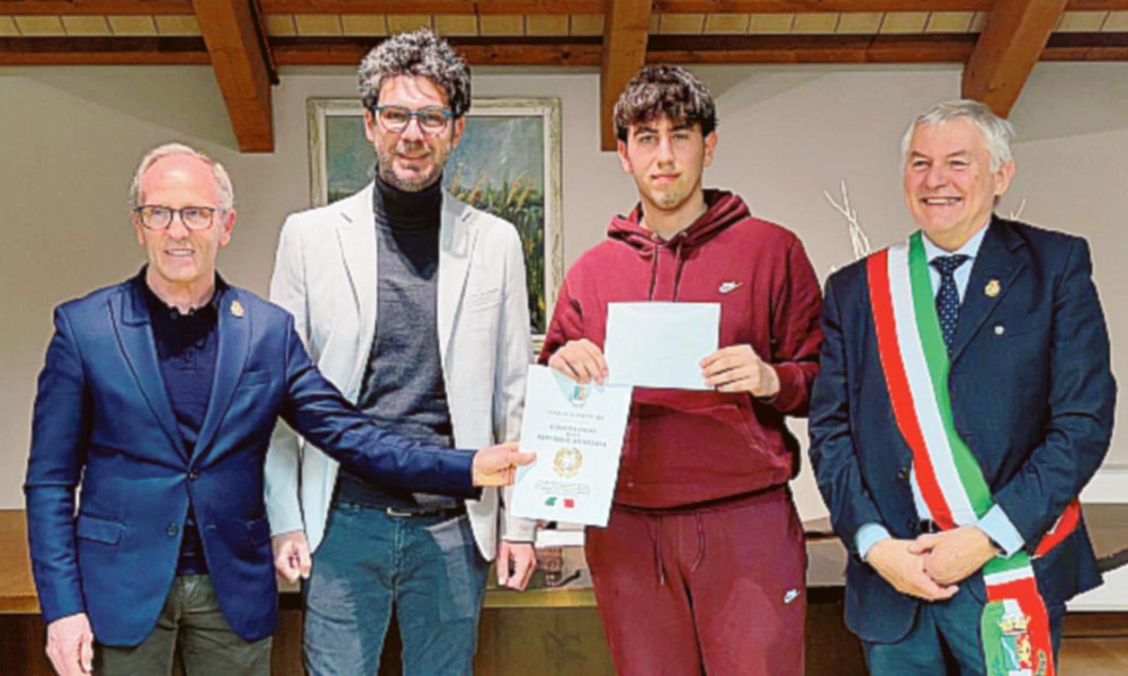 &ldquo;Ricordate che il voto &egrave; anche un dovere&rdquo;