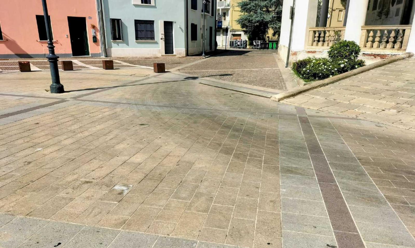 La Rotonda diventata rotatoria