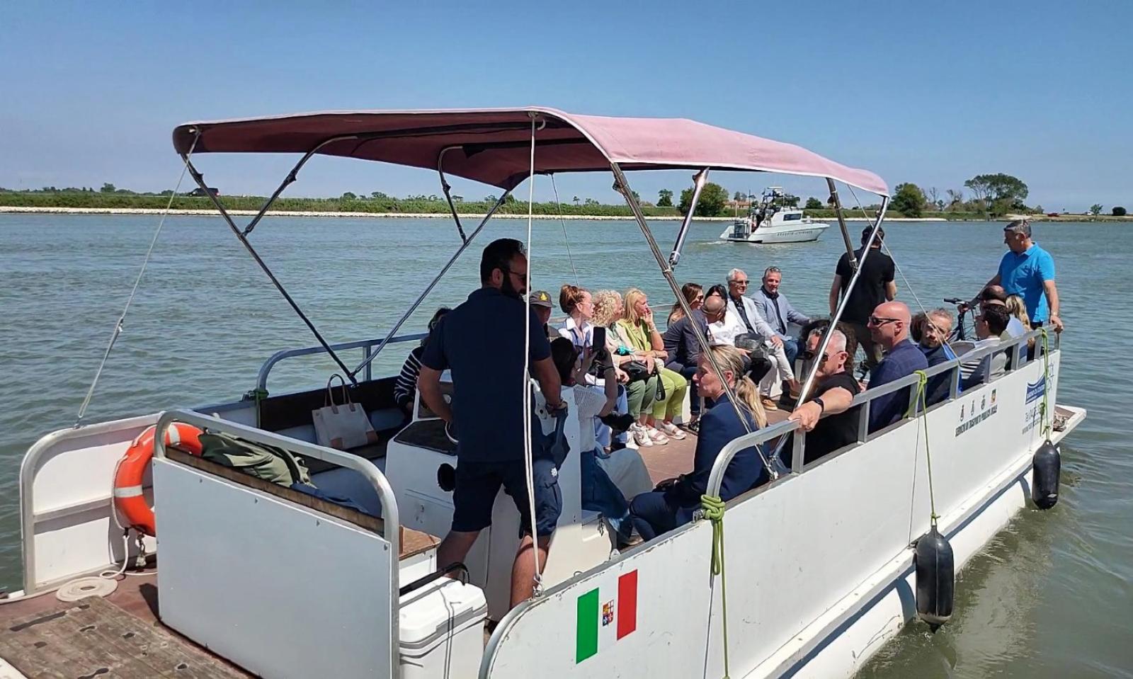 Passo barca, si va avanti tutta