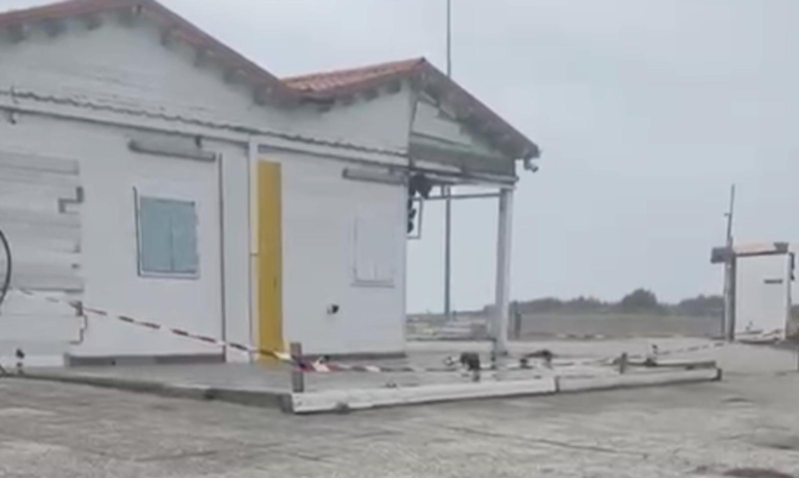 Chiosco sequestrato, estate a rischio