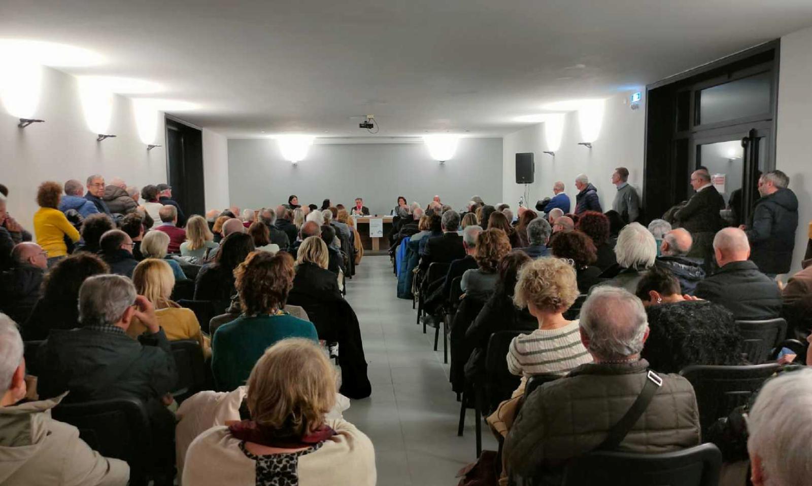 Verso il referendum: il "No" e il "S&igrave;" cercano consenso