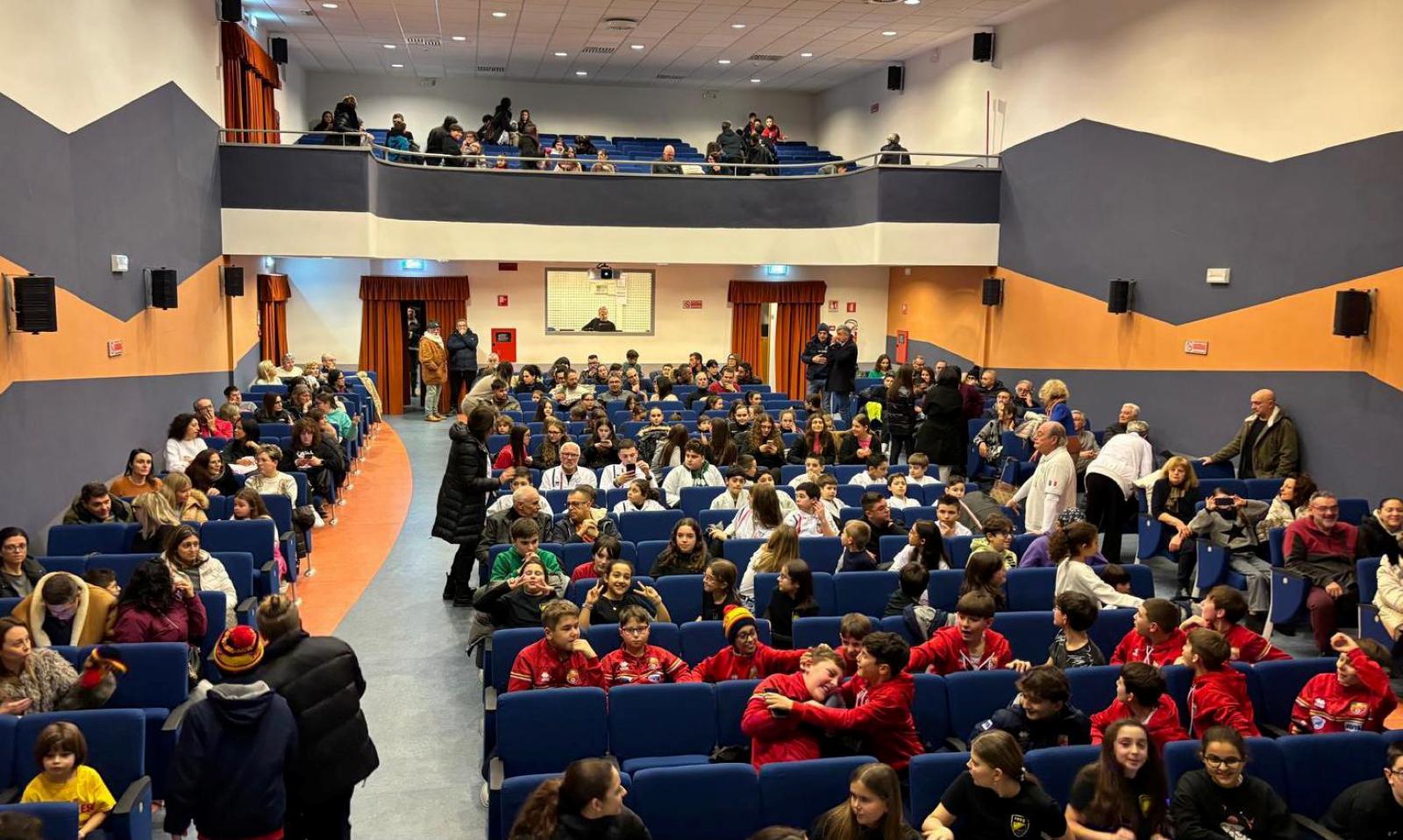 L&rsquo;album dei nostri giovani eroi