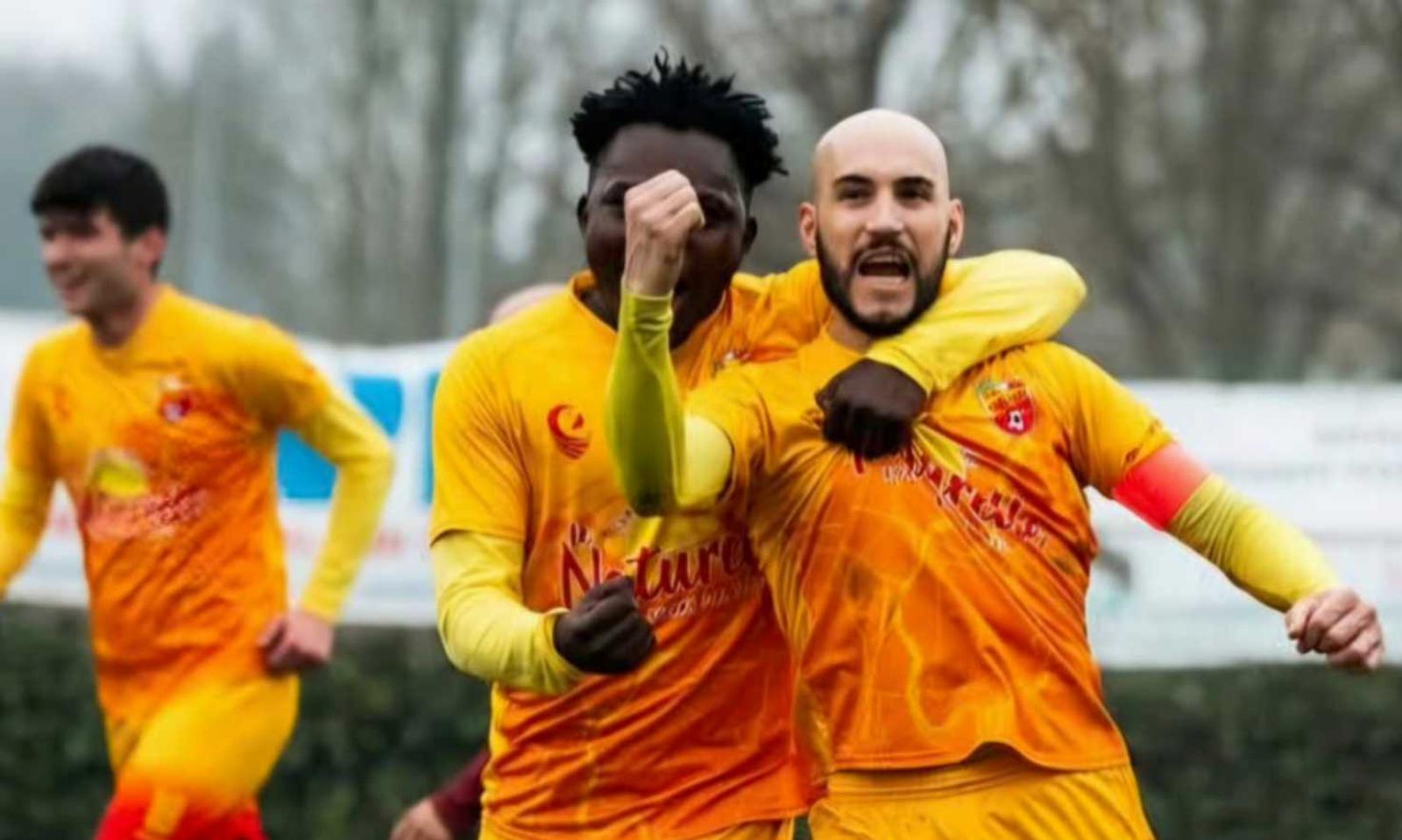 La palla a spicchi a pieni voti