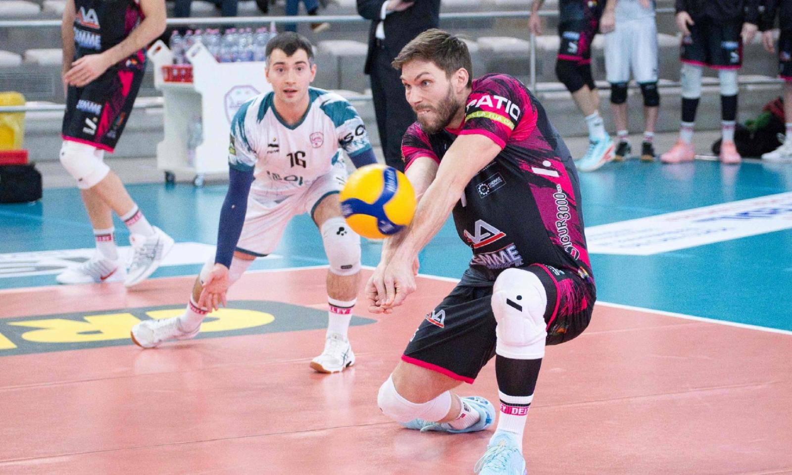 Delta Volley, primo scontro diretto