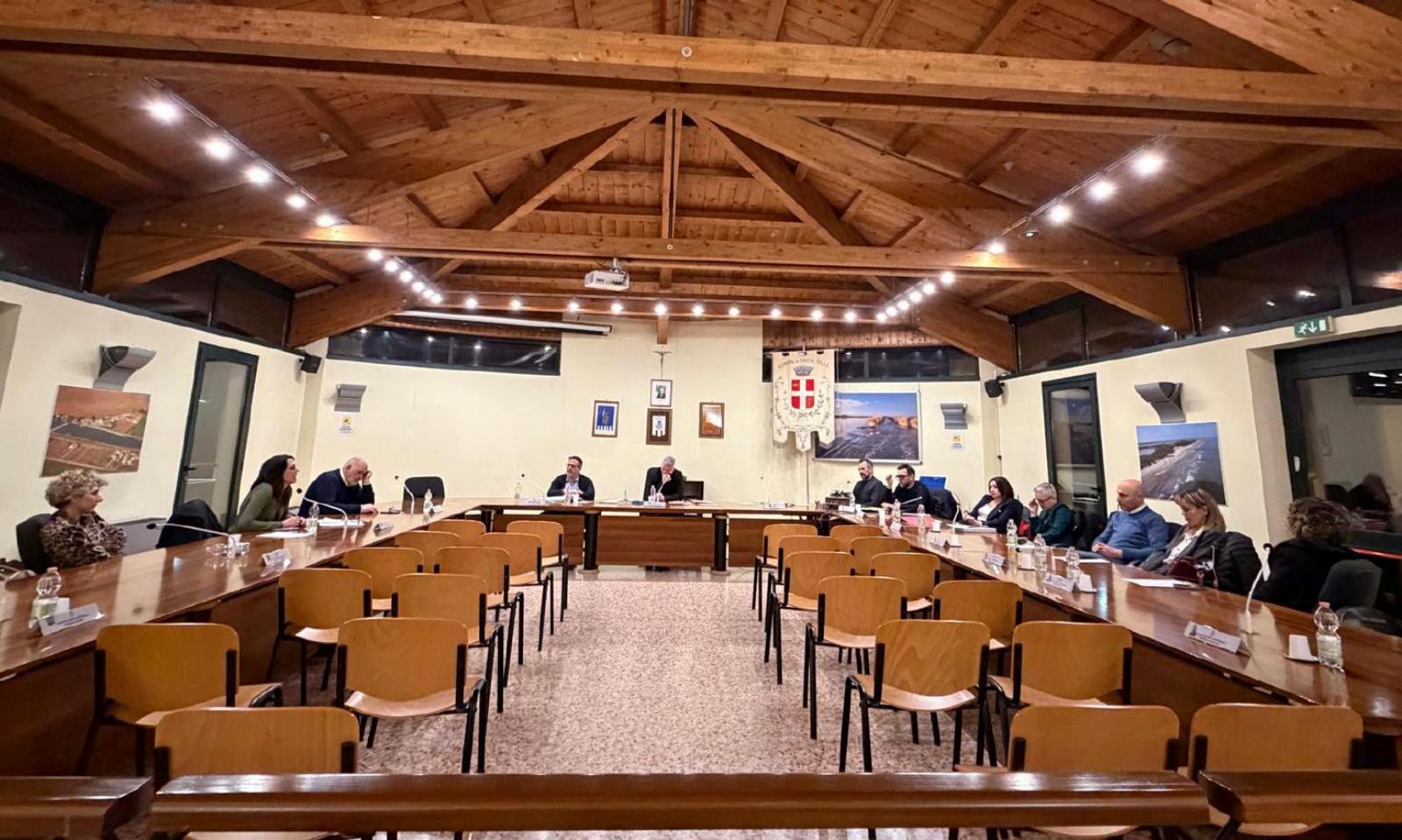 La sanit&agrave; anima il consiglio comunale