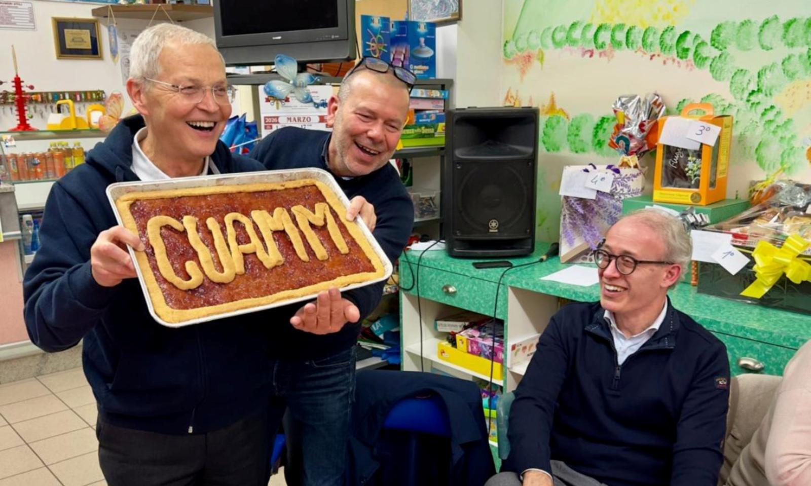 La solidariet&agrave; fa ancora centro