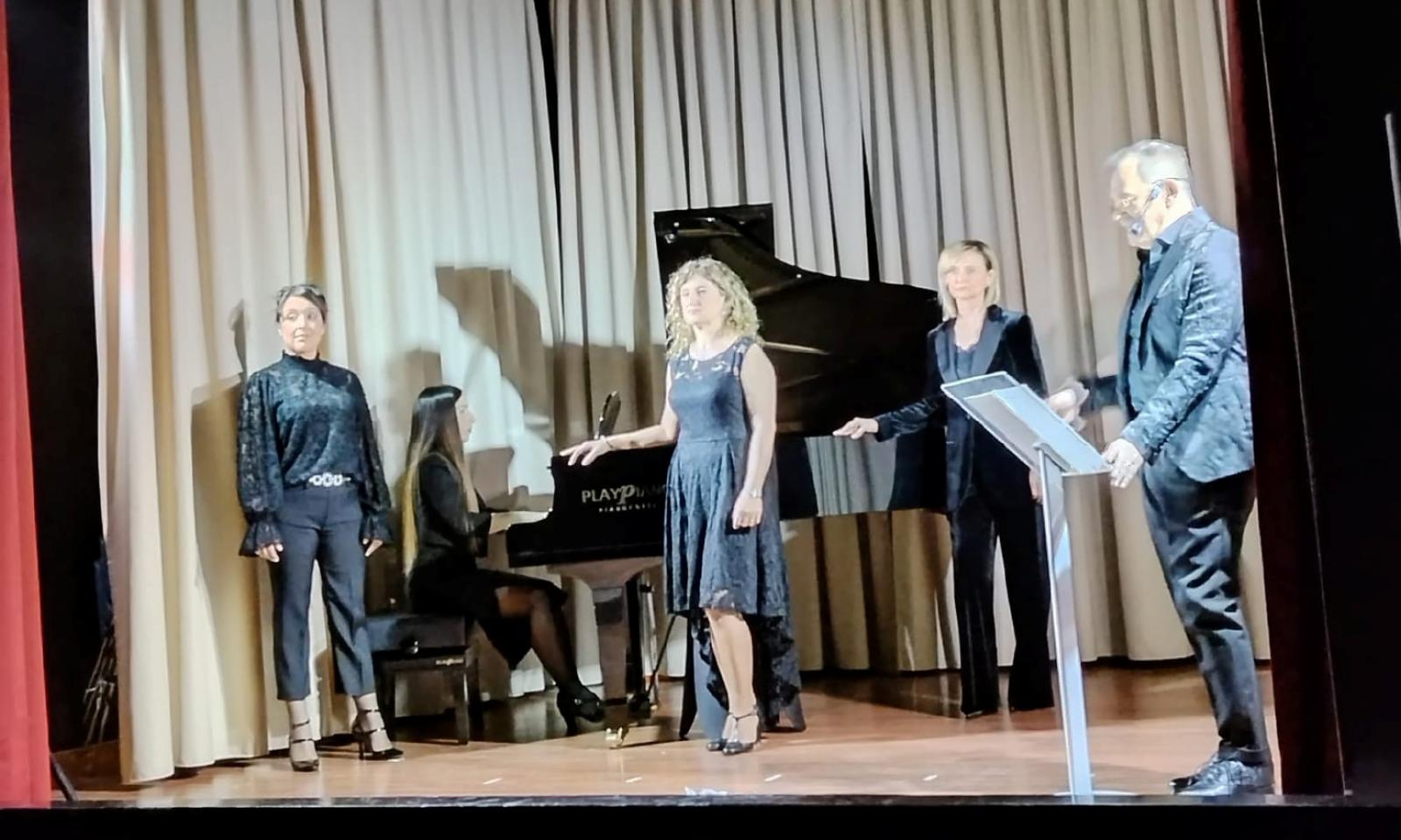 Donne che rinascono a primavera