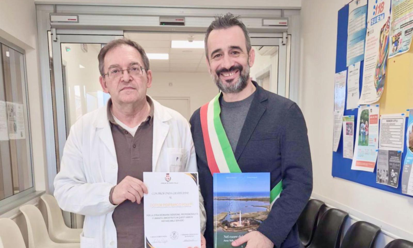 Un grande buona vita al dottor Poletti