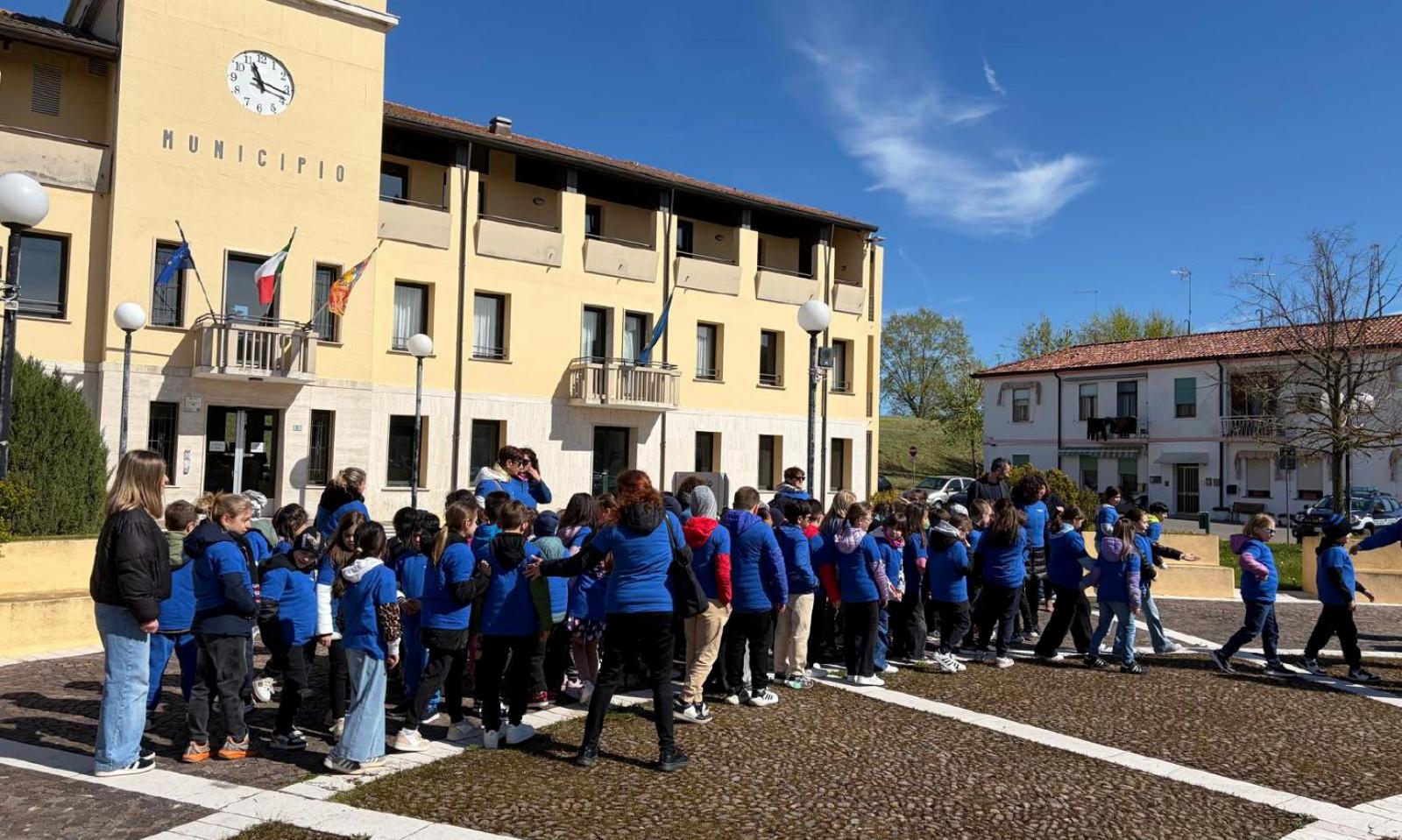 Tutti in blu contro l&rsquo;autismo