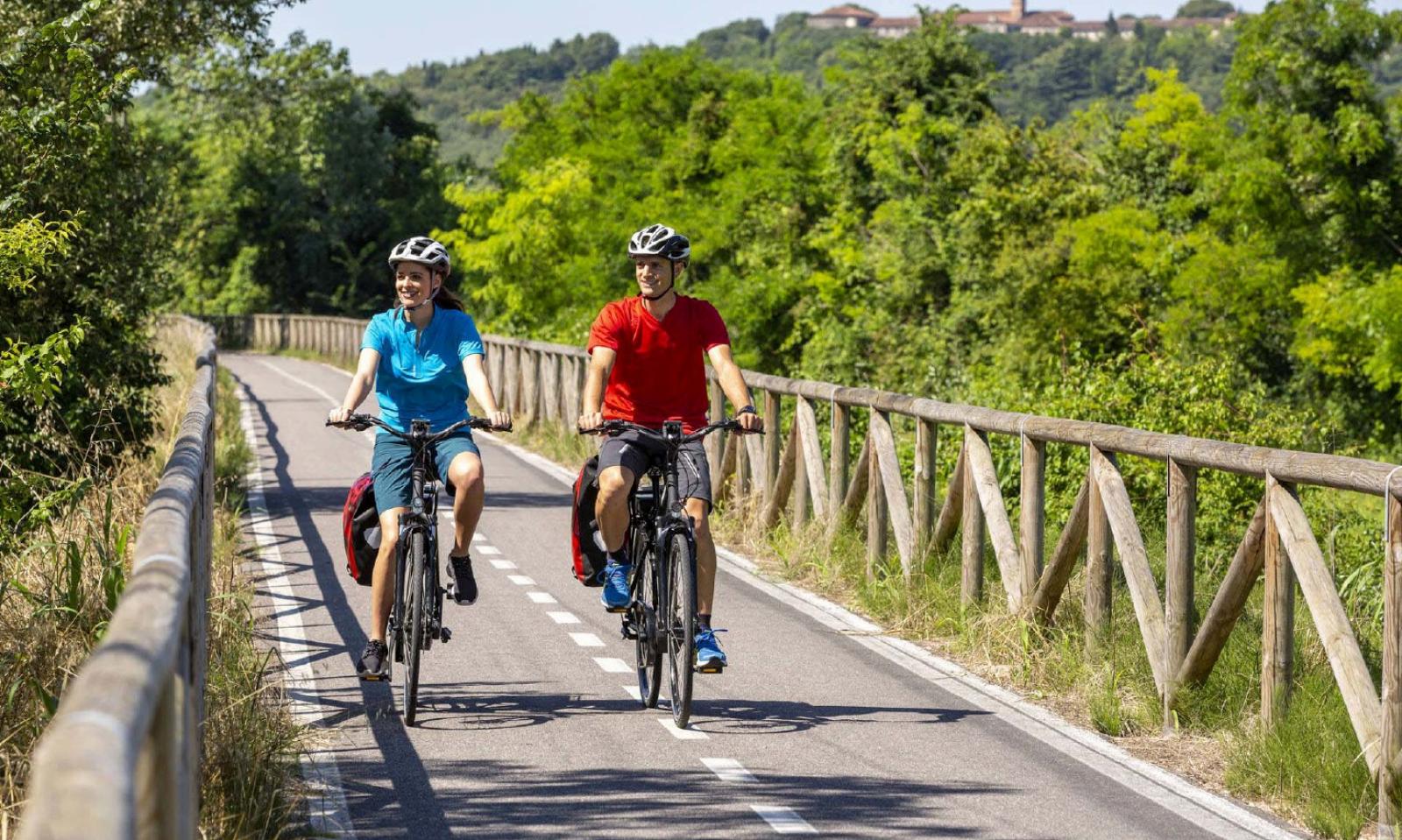 Pasquetta con clima quasi estivo