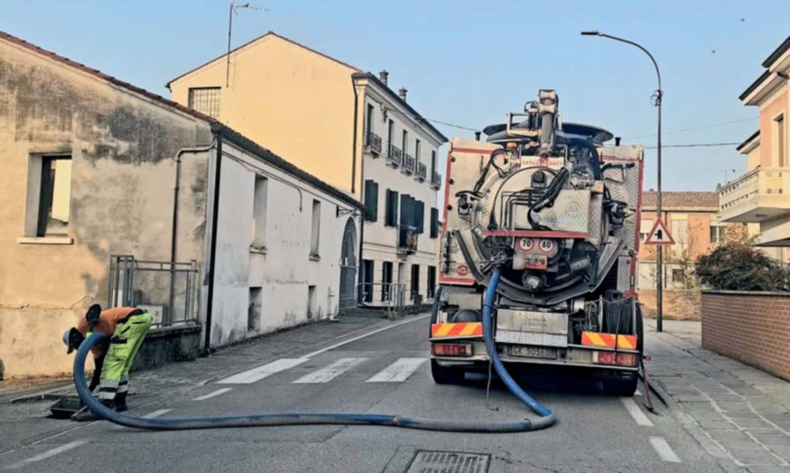 Ora di pulizia per oltre 600 caditoie