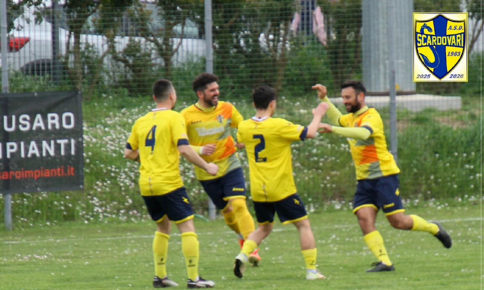 Scardovari, ancora tre passi