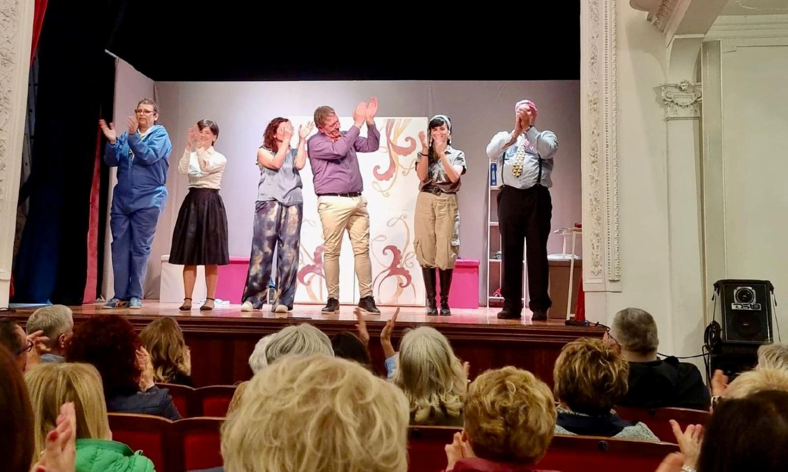 Armadio chiuso e tante risate