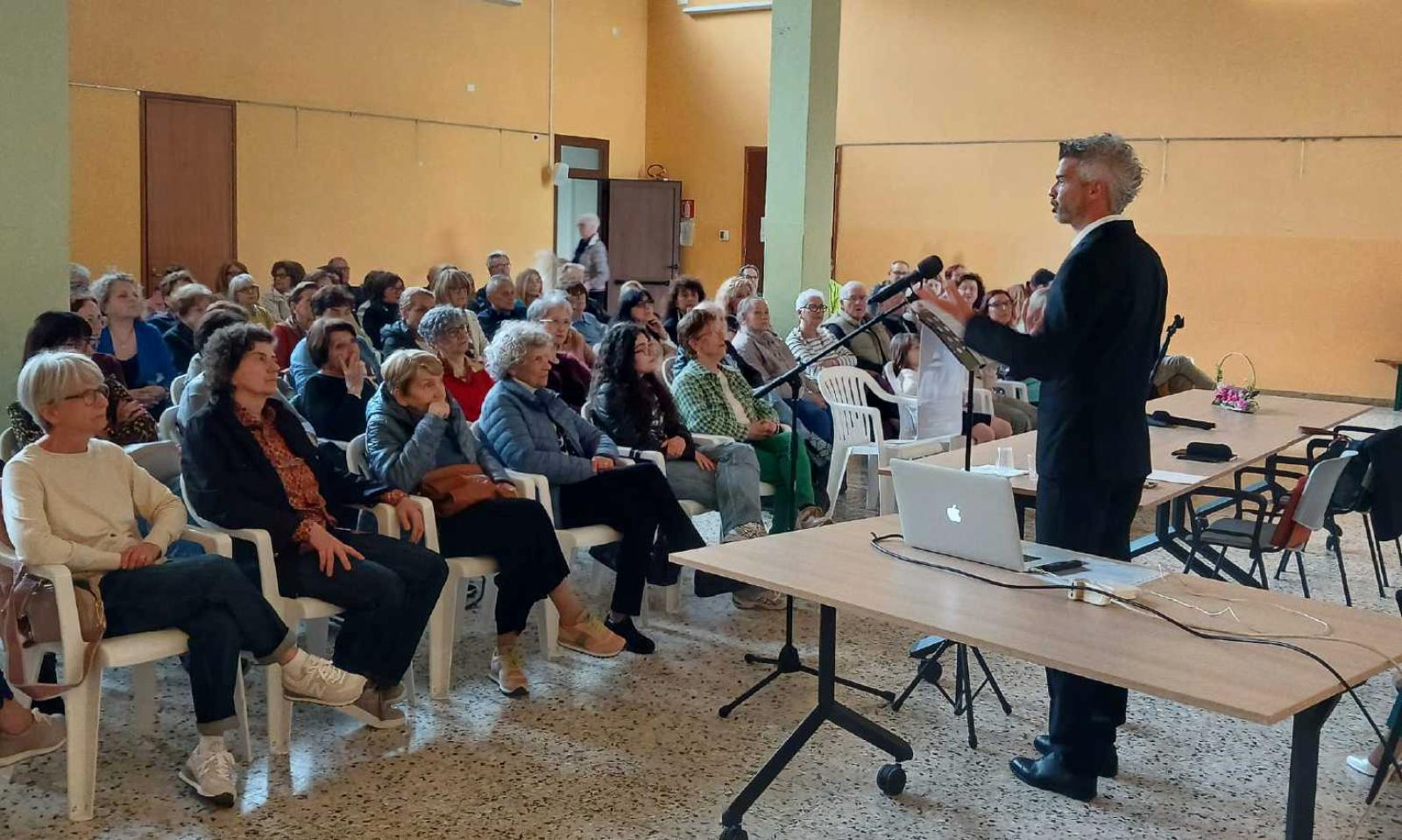 Calesella al passo con la moda