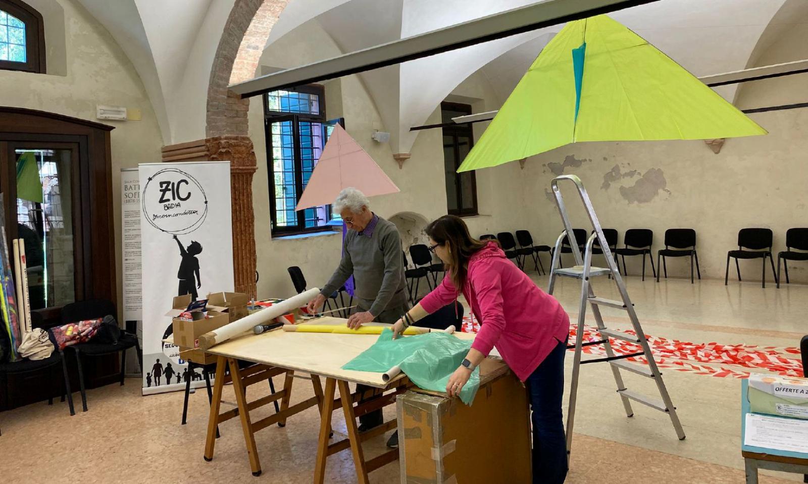 Un laboratorio per costruire un aquilone 