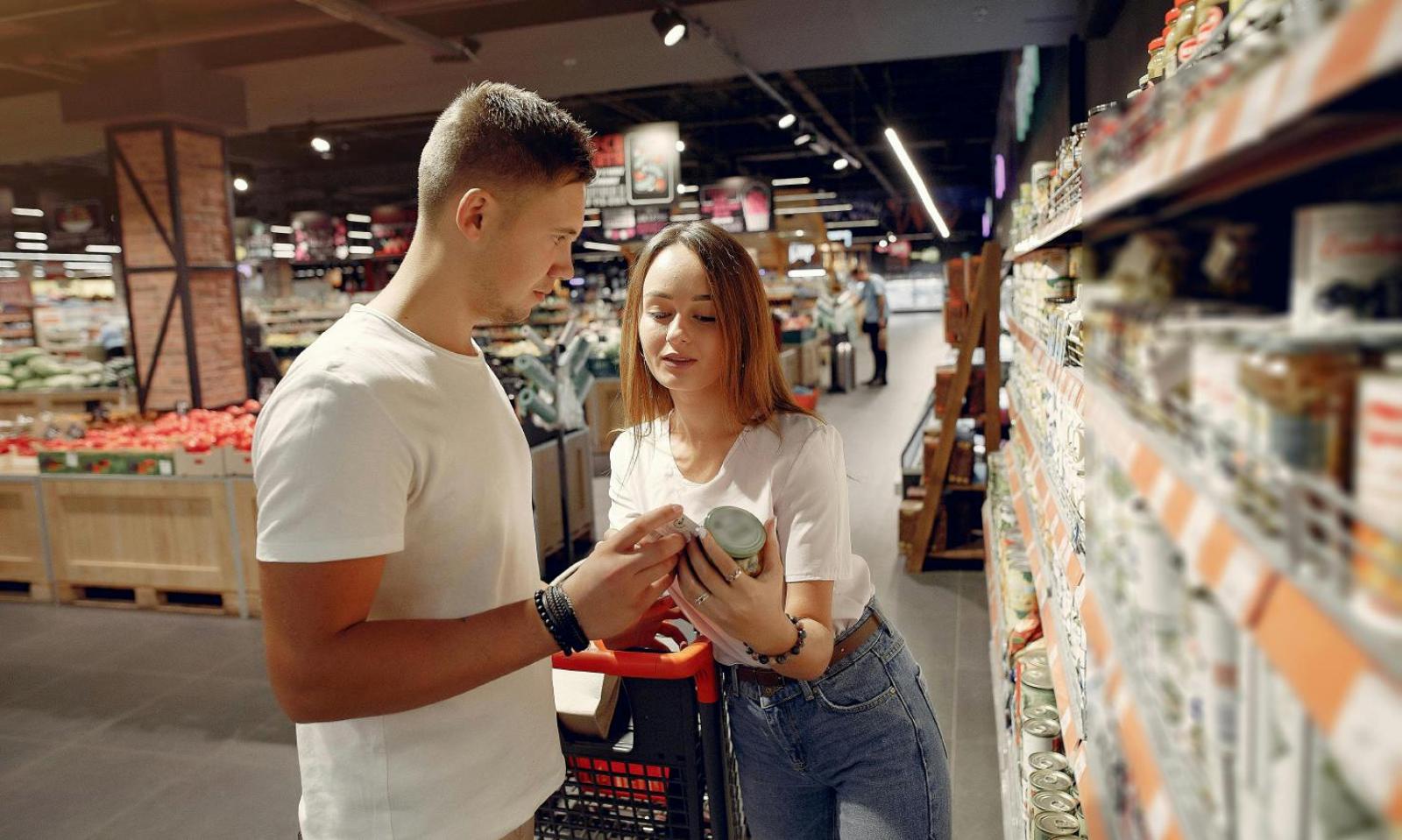 Riparte l&rsquo;inflazione: 496 euro in pi&ugrave;