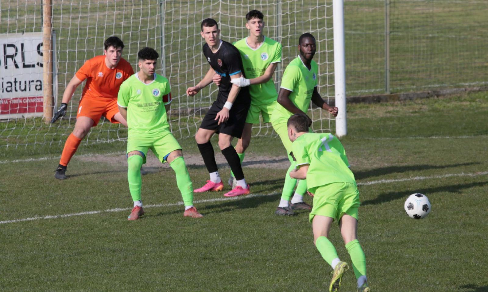 Il Porto Viro &ldquo;dirada&rdquo; la nebbia