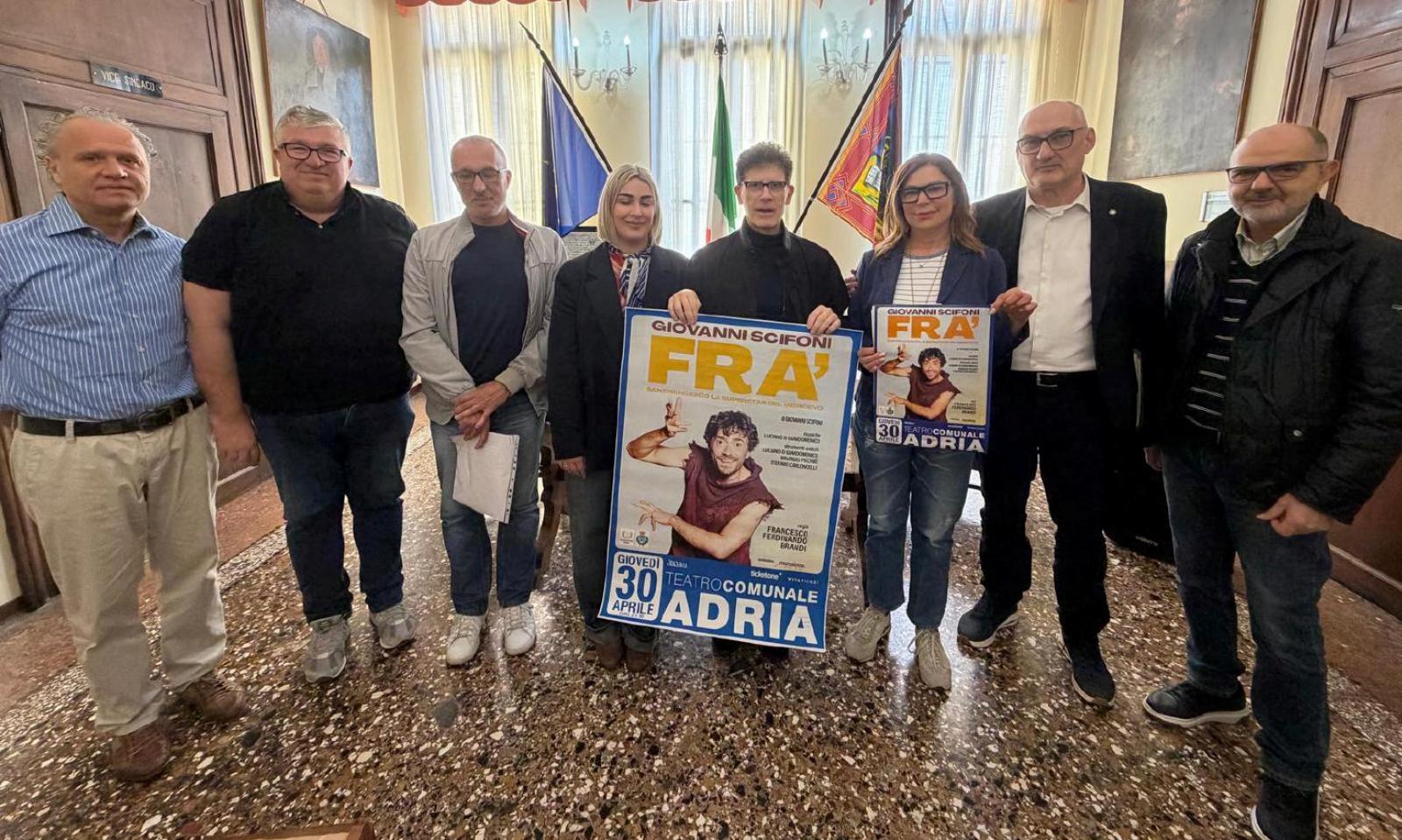 Fra Francesco, ed &egrave; pace al Comunale