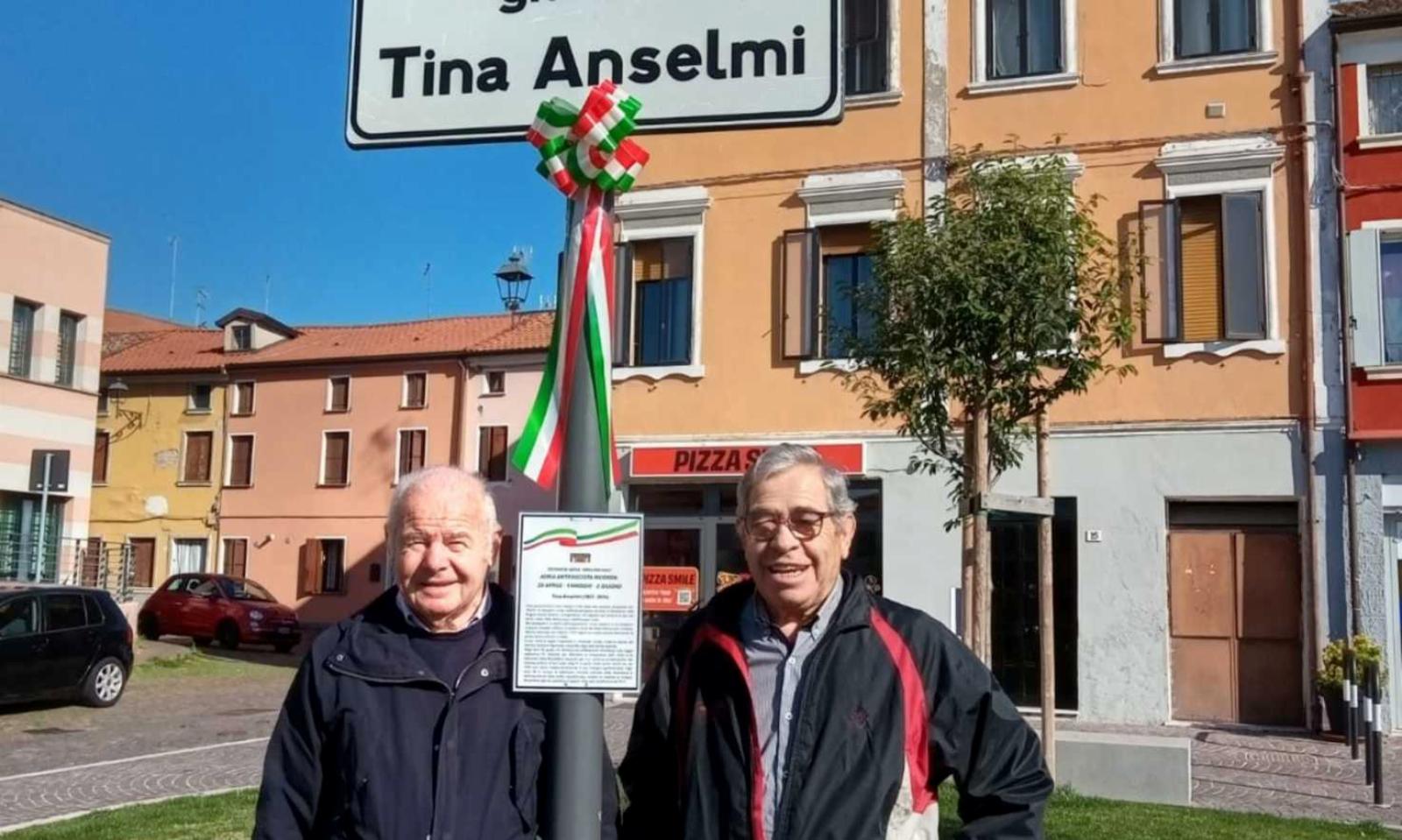 Fiocchi tricolori su 44 vie 