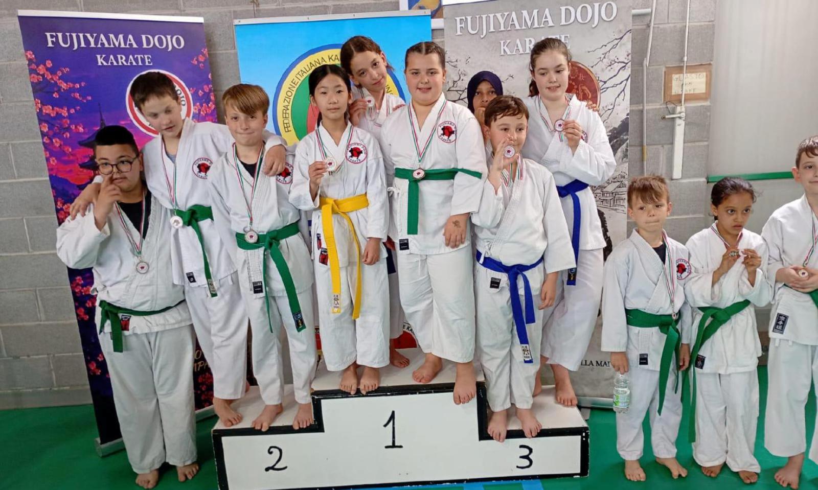 Il Trofeo di karate fa colpo