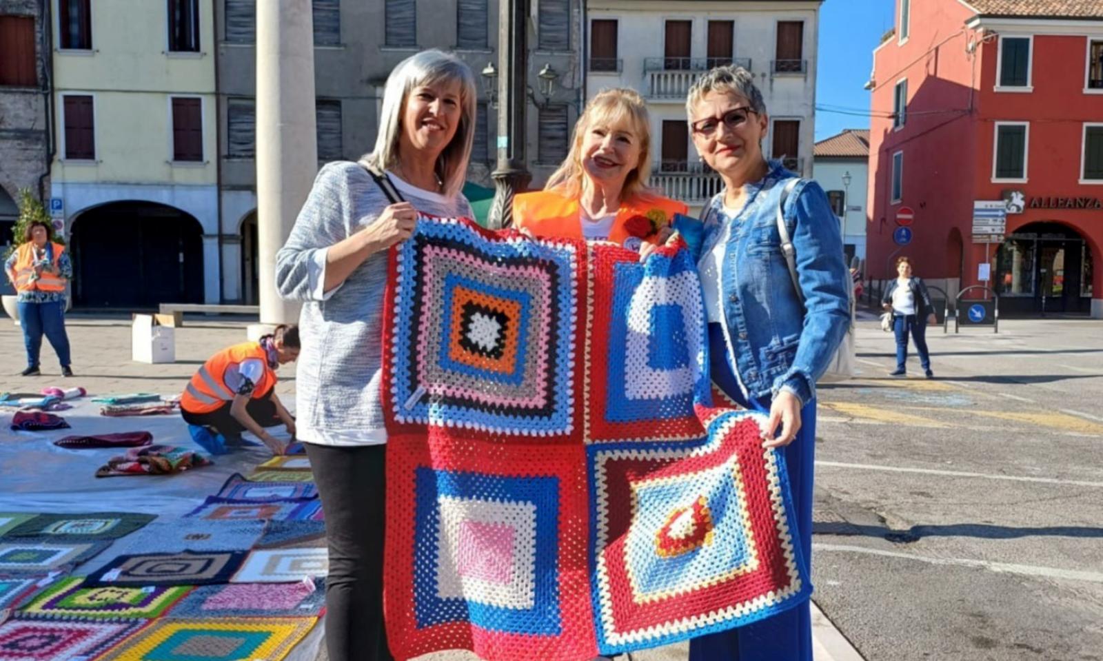 L&rsquo;arte del cucito non si ferma mai