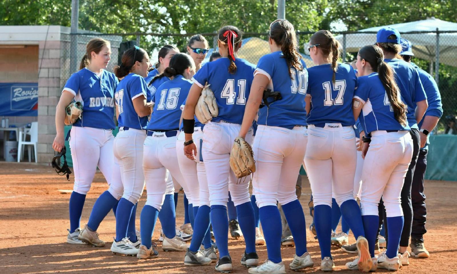 Le seniores rossobl&ugrave; in trasferta