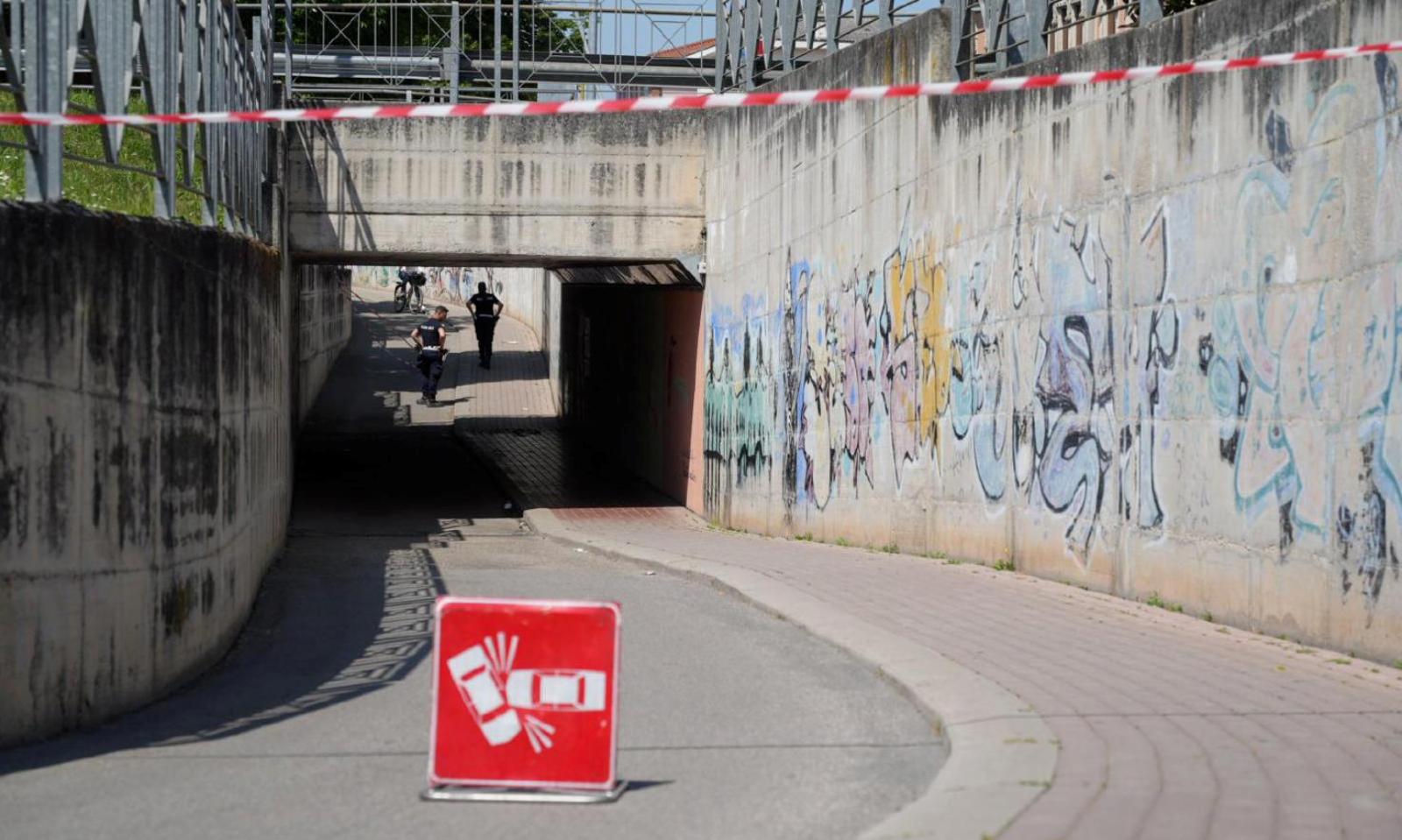 Calcinacci a terra, ciclabile chiusa