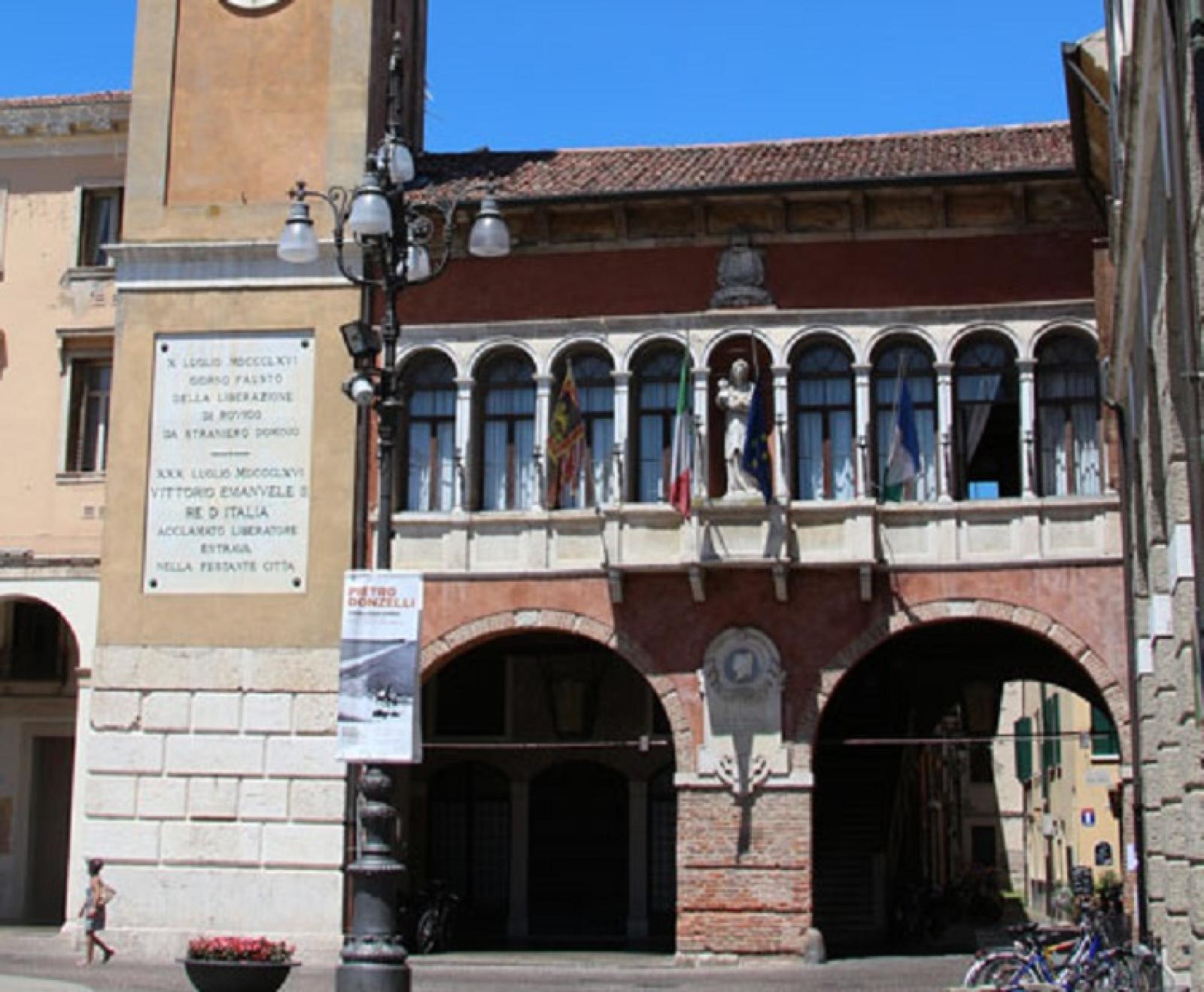 Ufficio anagrafe, appuntamenti sospesi