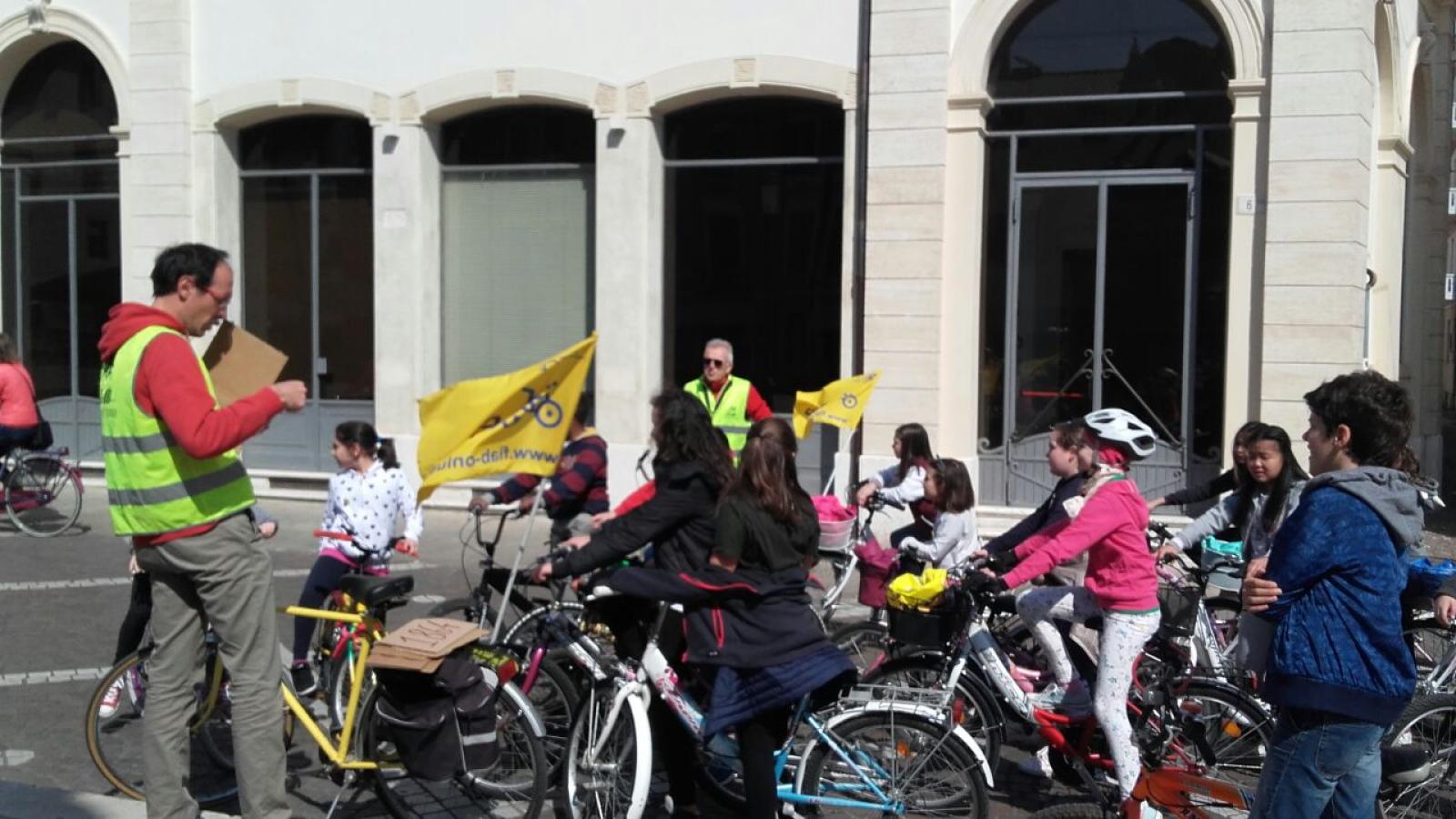 a scuola in bici - fiab rovigo (3)