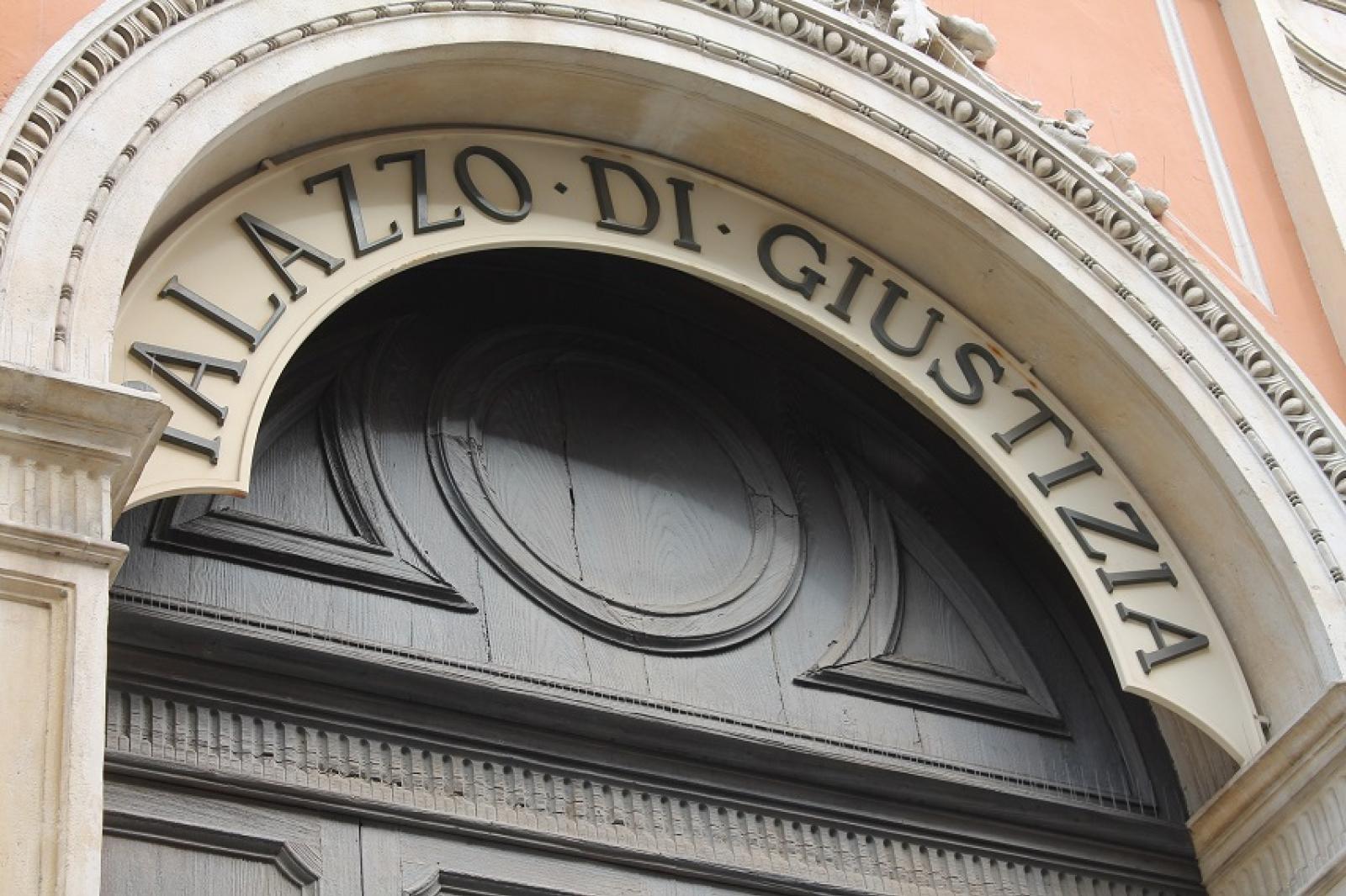 Il tribunale pigia sull&rsquo;acceleratore