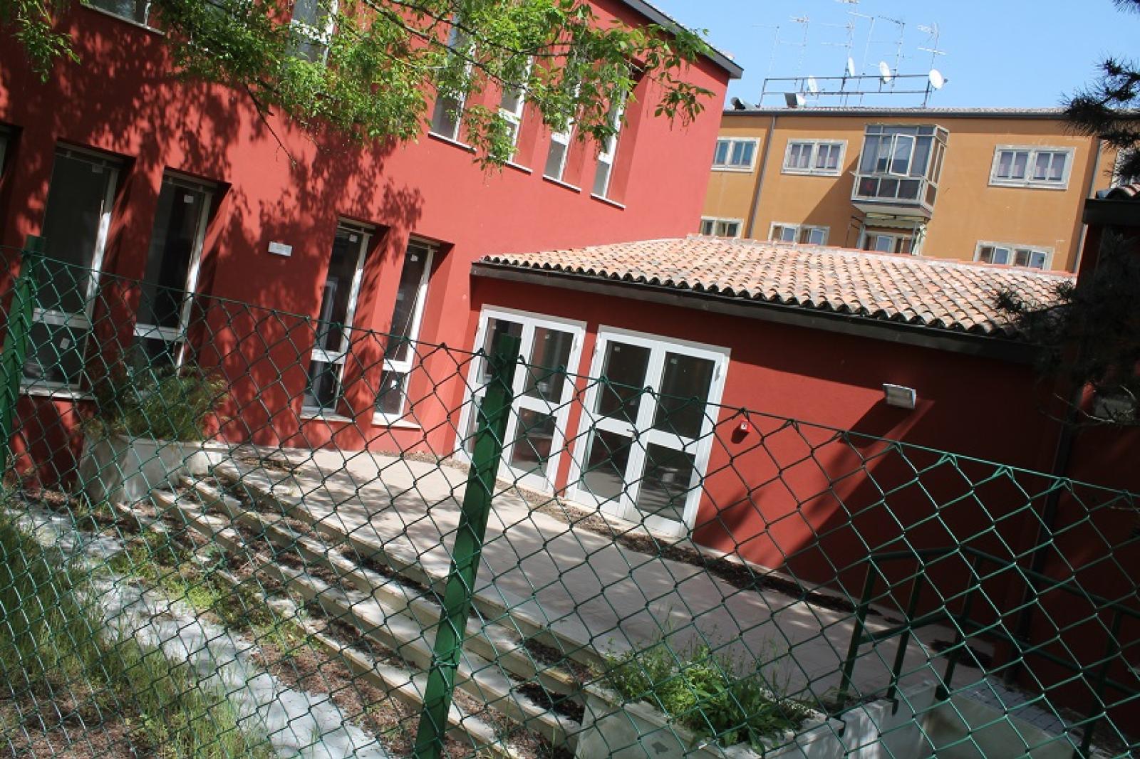 Ex Asilo di via Alfieri, "Nuovo e inutilizzato, usiamolo come aule scolastiche"