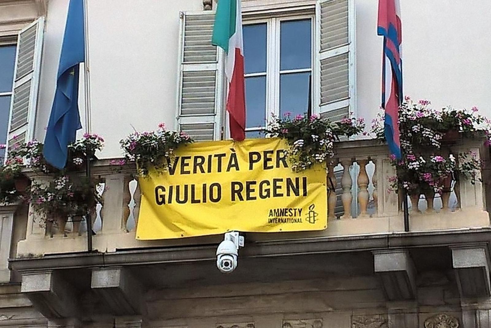 Giulio Regeni: una panchina gialla in difesa degli ideali di giustizia e libert&agrave;